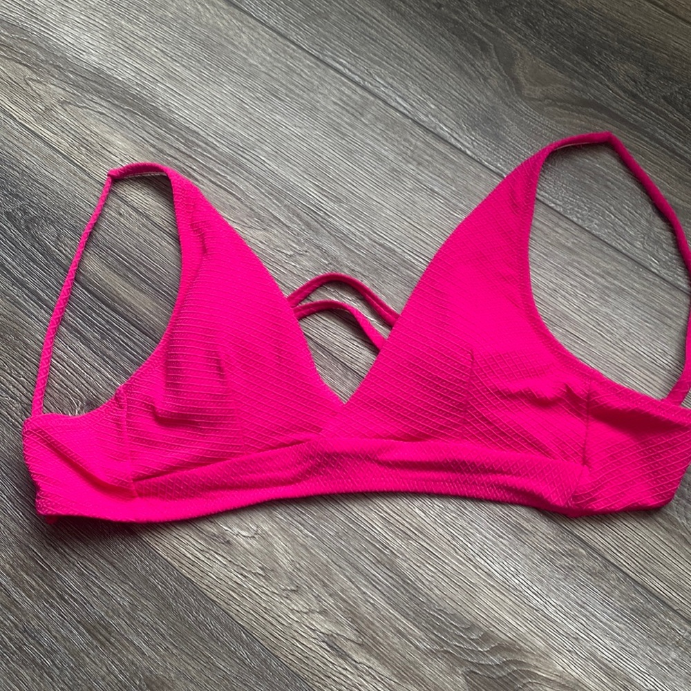Women’s bathing suit top
